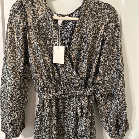 NWT Lauren Conrad Shimmery Floral Maxi Dress with Tie Waist. - Picture 4 of 7